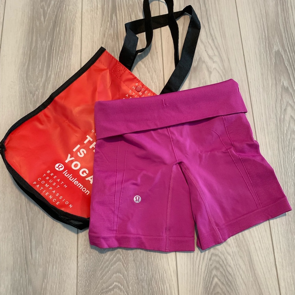 Lululemon yoga shorts